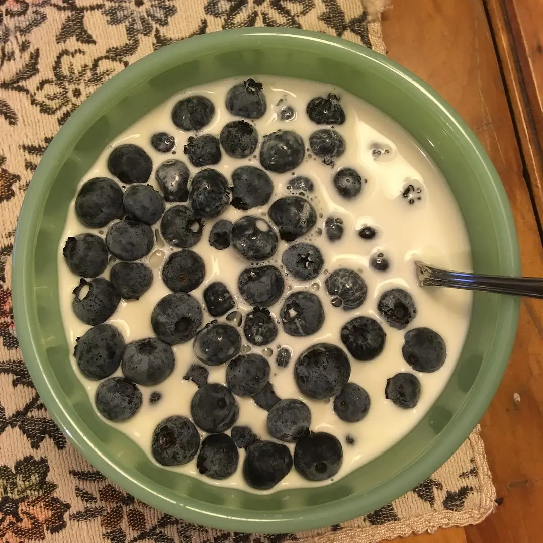 All the blueberries and cream tho